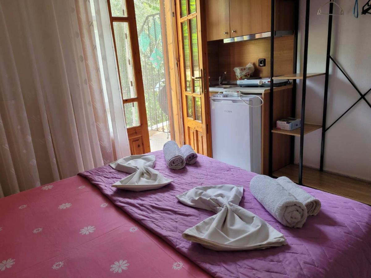 Amversa'S Rooms Skala Marion Exterior photo