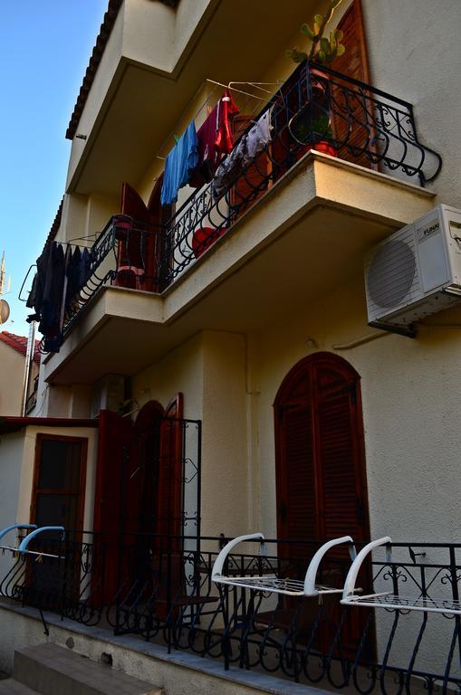 Amversa'S Rooms Skala Marion Exterior photo