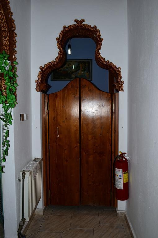 Amversa'S Rooms Skala Marion Exterior photo