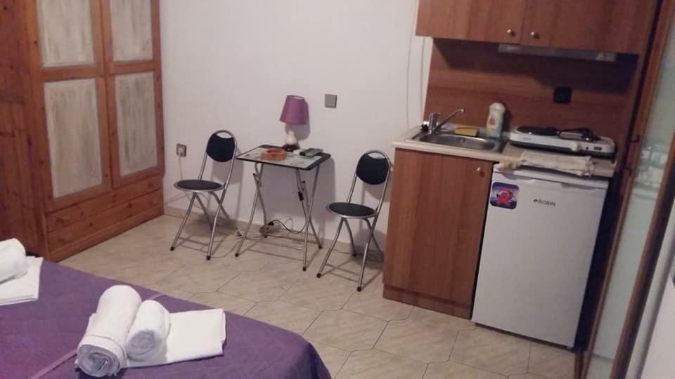Amversa'S Rooms Skala Marion Exterior photo