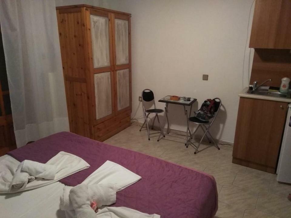 Amversa'S Rooms Skala Marion Exterior photo